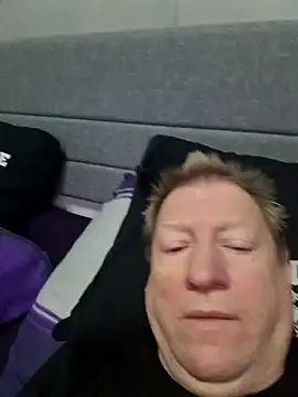 Snapshot of tomtom111111 chatting on 30, 12, 2024 tomtom111111 online show from 30, 12, 2024