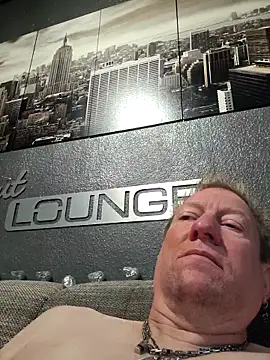 Snapshot of tomtom111111 chatting on 26, 9, 2025 tomtom111111 online show from 26, 9, 2025