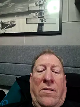 Snapshot of tomtom111111 chatting on 15, 10, 2025 tomtom111111 online show from 15, 10, 2025