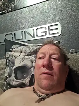 Snapshot of tomtom111111 chatting on 30, 10, 2025 tomtom111111 online show from 30, 10, 2025