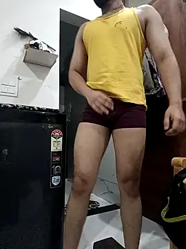 Snapshot of GYMBOY0071 chatting on 1, 2, 2025 GYMBOY0071 online show from 1, 2, 2025