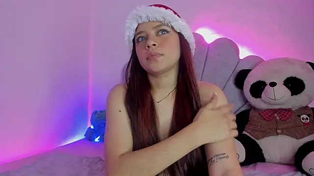 EmmaClarck online show from 24, 12, 2024