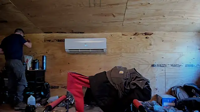 Snapshot of Kenny_Kyle chatting on 24, 2, 2025 Kenny Kyle online show from 24, 2, 2025