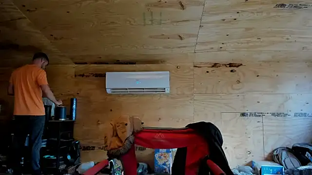 Snapshot of Kenny_Kyle chatting on 2, 3, 2025 Kenny Kyle online show from 2, 3, 2025