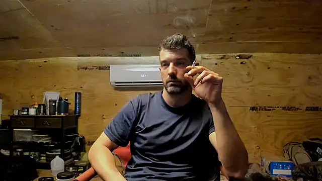 Snapshot of Kenny_Kyle chatting on 12, 3, 2025 Kenny Kyle online show from 12, 3, 2025