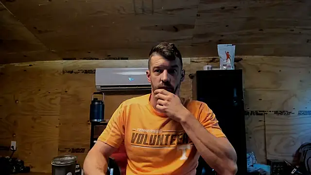 Snapshot of Kenny_Kyle chatting on 2, 10, 2025 Kenny Kyle online show from 2, 10, 2025