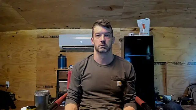 Snapshot of Kenny_Kyle chatting on 14, 10, 2025 Kenny Kyle online show from 14, 10, 2025