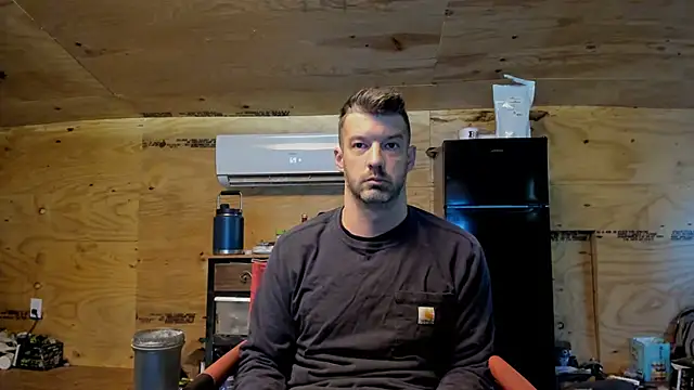 Snapshot of Kenny_Kyle chatting on 20, 10, 2025 Kenny Kyle online show from 20, 10, 2025