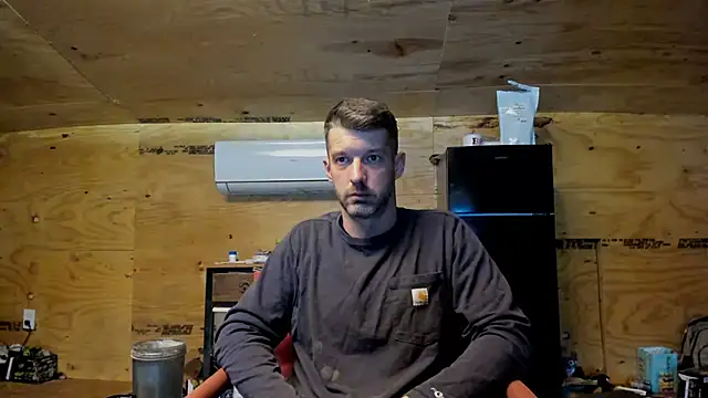 Snapshot of Kenny_Kyle chatting on 21, 10, 2025 Kenny Kyle online show from 21, 10, 2025