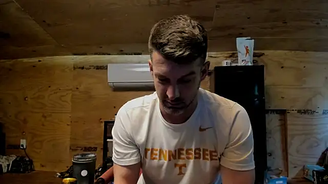 Snapshot of Kenny_Kyle chatting on 27, 10, 2025 Kenny Kyle online show from 27, 10, 2025