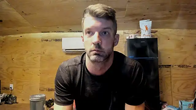 Snapshot of Kenny_Kyle chatting on 31, 10, 2025 Kenny Kyle online show from 31, 10, 2025