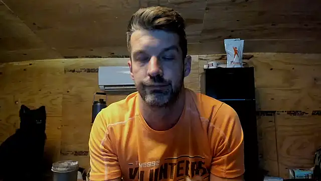 Snapshot of Kenny_Kyle chatting on 1, 11, 2025 Kenny Kyle online show from 1, 11, 2025