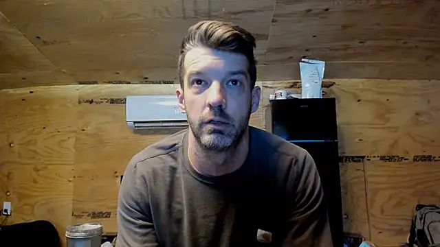 Snapshot of Kenny_Kyle chatting on 10, 11, 2025 Kenny Kyle online show from 10, 11, 2025