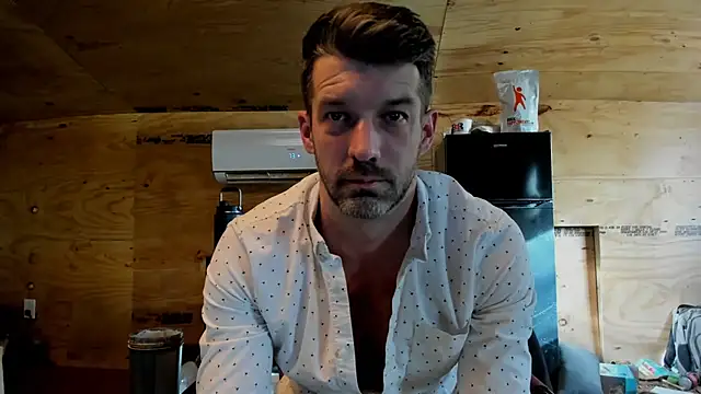 Snapshot of Kenny_Kyle chatting on 11, 11, 2025 Kenny Kyle online show from 11, 11, 2025