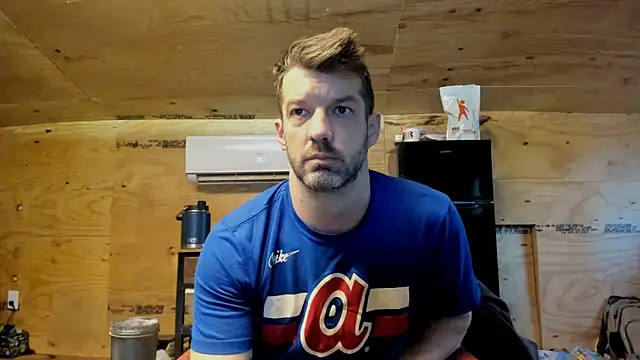 Snapshot of Kenny_Kyle chatting on 12, 11, 2025 Kenny Kyle online show from 12, 11, 2025