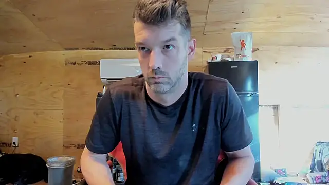 Snapshot of Kenny_Kyle chatting on 23, 11, 2025 Kenny Kyle online show from 23, 11, 2025