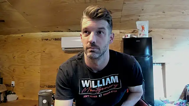 Snapshot of Kenny_Kyle chatting on 27, 11, 2025 Kenny Kyle online show from 27, 11, 2025