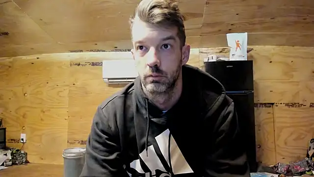 Snapshot of Kenny_Kyle chatting on 29, 11, 2025 Kenny Kyle online show from 29, 11, 2025