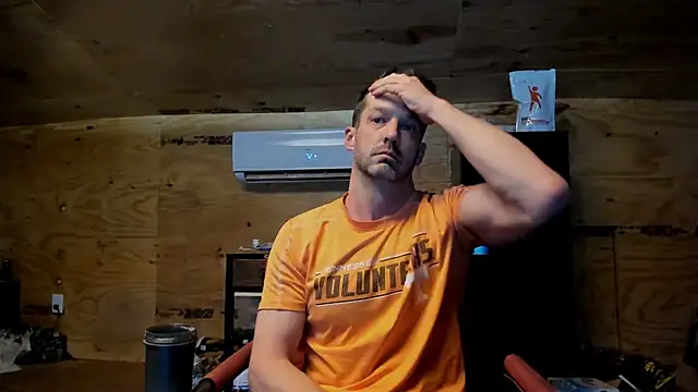 Snapshot of Kenny_Kyle chatting on 30, 11, 2025 Kenny Kyle online show from 30, 11, 2025