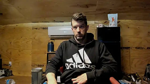 Snapshot of Kenny_Kyle chatting on 3, 12, 2025 Kenny Kyle online show from 3, 12, 2025