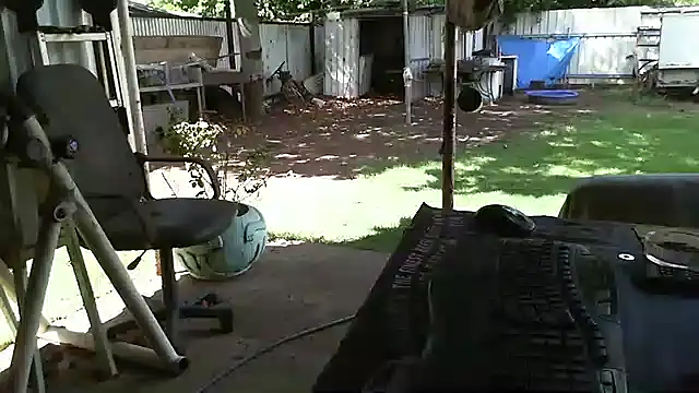 herbie010666 online show from 7, 2, 2025