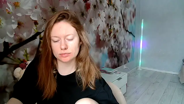 ConnieDaw online show from 17, 2, 2025