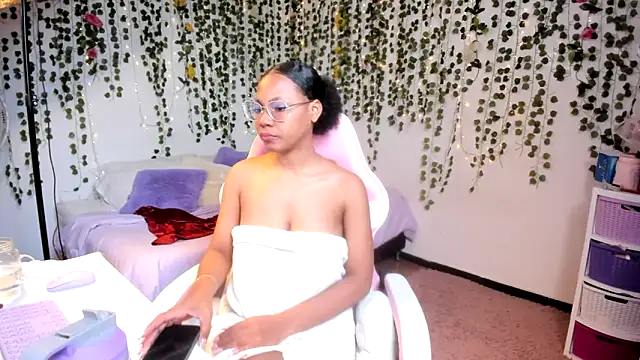 violeta milleer online show from 24, 9, 2025