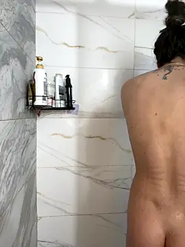 Snapshot of lilly_sweett chatting on 1, 12, 2025 lilly sweett online show from 1, 12, 2025