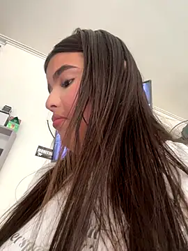 Snapshot of Lia_sexx chatting on 5, 12, 2025 Lia sexx online show from 5, 12, 2025