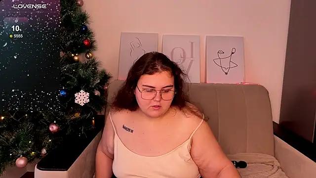 Curvy Jane online show from 15, 12, 2024