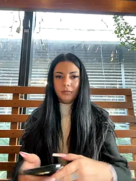 Snapshot of ArianaTurner chatting on 29, 10, 2025 ArianaTurner online show from 29, 10, 2025