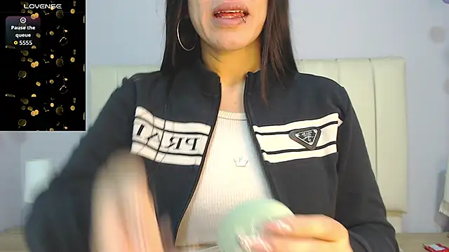 amy le01 online show from 21, 11, 2025