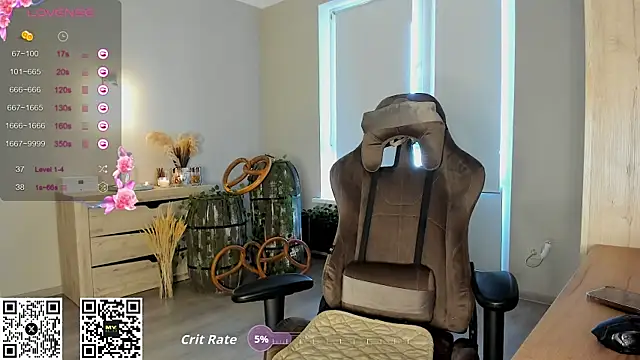 HotyPlays online show from 2, 10, 2025