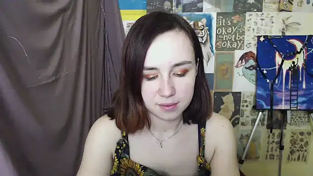 VeryVeryVeryShy  online show from 1, 3, 2025