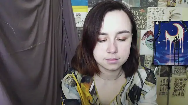 VeryVeryVeryShy  online show from 5, 3, 2025