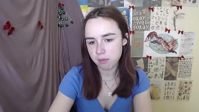 VeryVeryVeryShy  online show from 15, 12, 2025