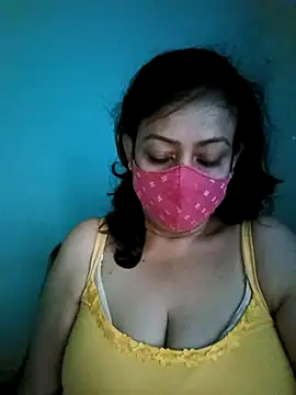 Snapshot of love_suman chatting on 1, 3, 2025 love suman online show from 1, 3, 2025