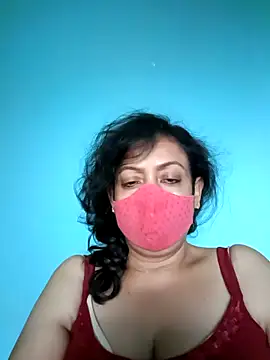 Snapshot of love_suman chatting on 2, 3, 2025 love suman online show from 2, 3, 2025