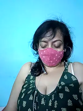 Snapshot of love_suman chatting on 4, 3, 2025 love suman online show from 4, 3, 2025