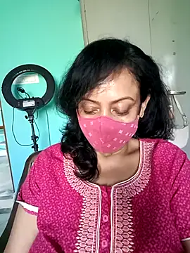 Snapshot of love_suman chatting on 5, 3, 2025 love suman online show from 5, 3, 2025