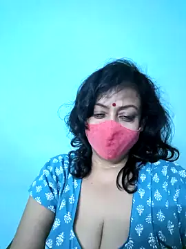 Snapshot of love_suman chatting on 9, 3, 2025 love suman online show from 9, 3, 2025