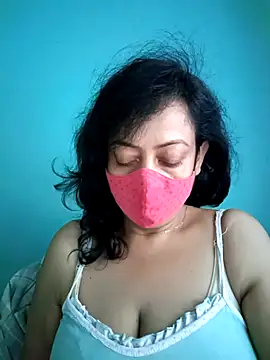 Snapshot of love_suman chatting on 10, 3, 2025 love suman online show from 10, 3, 2025