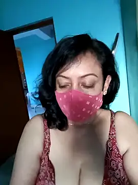 Snapshot of love_suman chatting on 12, 3, 2025 love suman online show from 12, 3, 2025