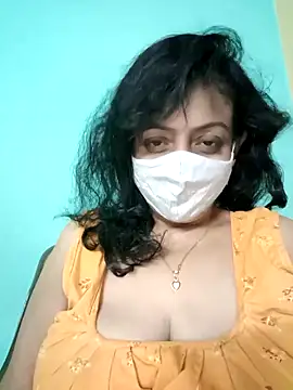 Snapshot of love_suman chatting on 9, 9, 2025 love suman online show from 9, 9, 2025