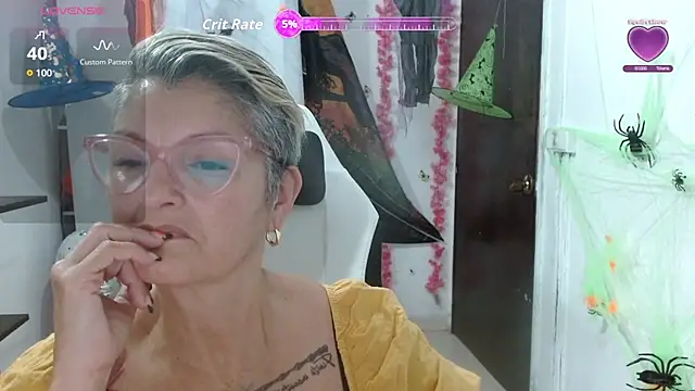 bety-cum2 online show from 30, 10, 2025