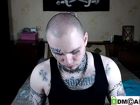 Snapshot of Keny_Collins chatting on 17, 4, 2026 Keny Collins online show from 17, 4, 2026