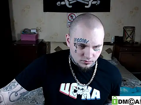 Snapshot of Keny_Collins chatting on 28, 4, 2026 Keny Collins online show from 28, 4, 2026