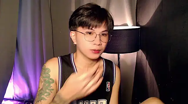 Sexy Handsome Drex online show from 22, 3, 2025