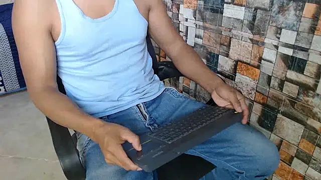 Snapshot of sexatlexx chatting on 4, 7, 2026 sexatlexx online show from 4, 7, 2026