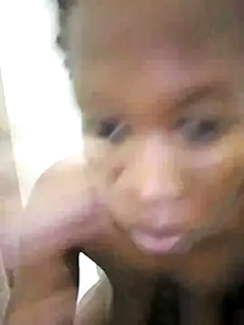 Snapshot of africanpussy22 chatting on 10, 4, 2026 africanpussy22 online show from 10, 4, 2026